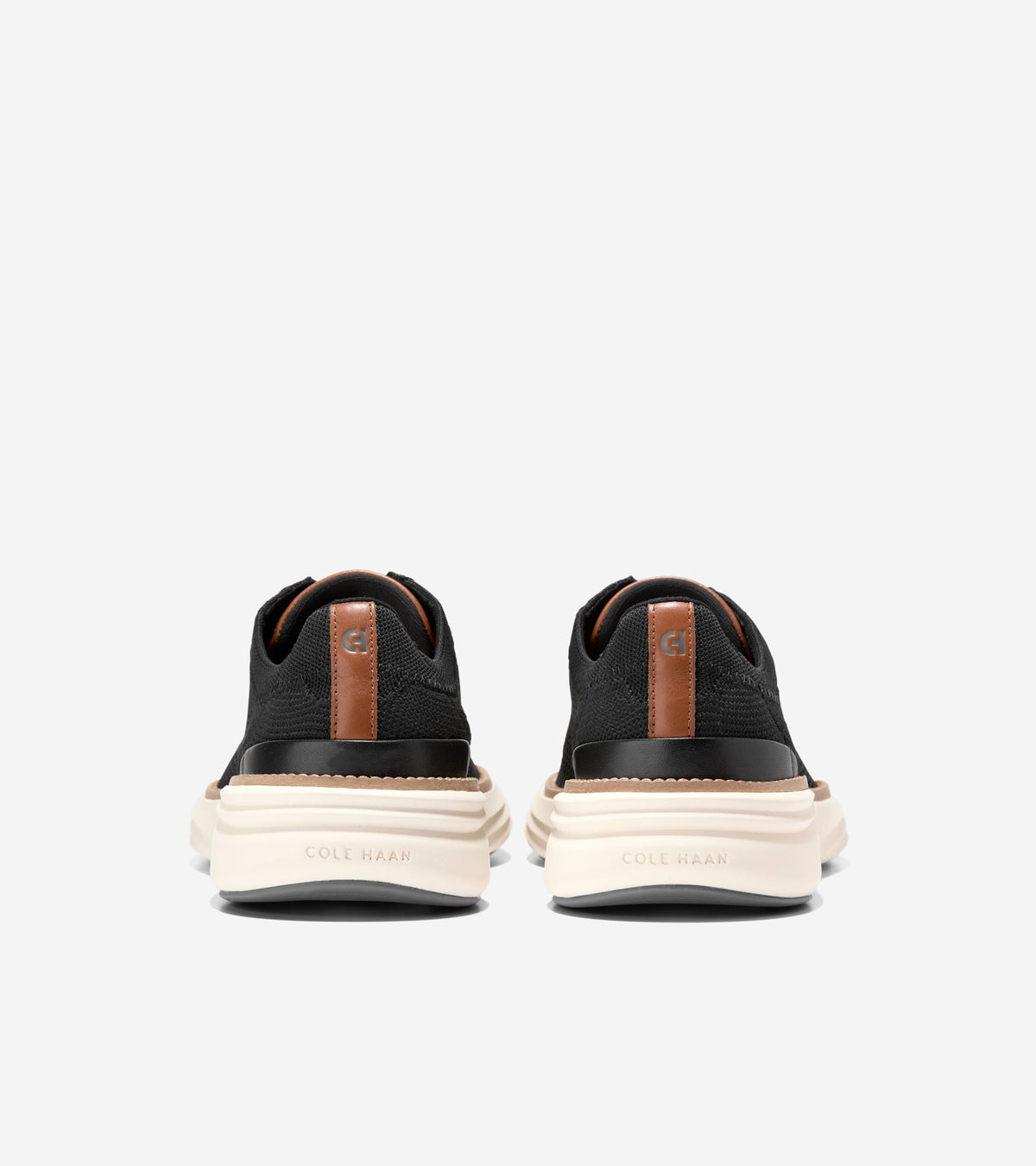 Men's ØriginalGrand Horizon Stitchlite™ Wingtip Oxfords in Black | Cole Haan