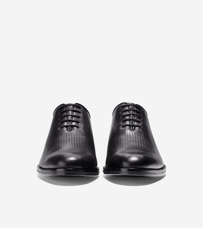 Men's Washington Grand Laser Wingtip Oxfords in Black | Cole Haan